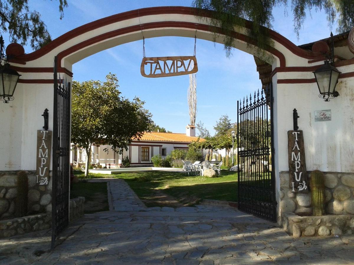 Hotel Tampu Cachí Exterior foto