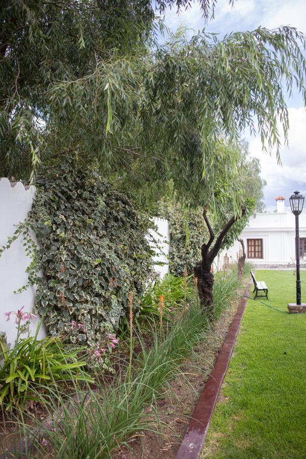 Hotel Tampu Cachí Exterior foto