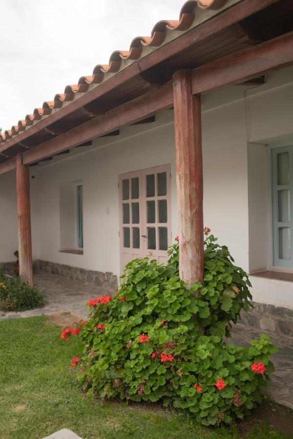 Hotel Tampu Cachí Exterior foto